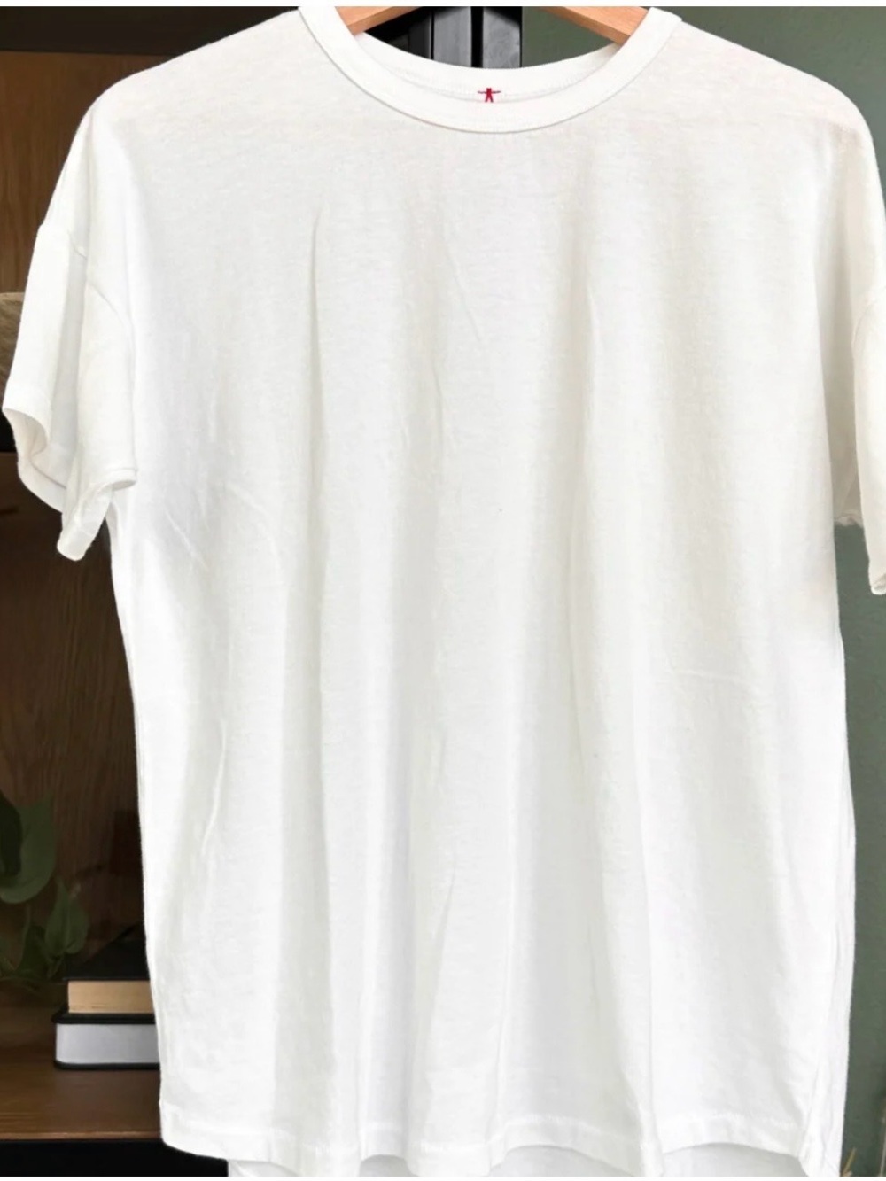 Le Bon Shoppe Everyday White Short-Sleeve Women’s Tee - Picture 5 of 8